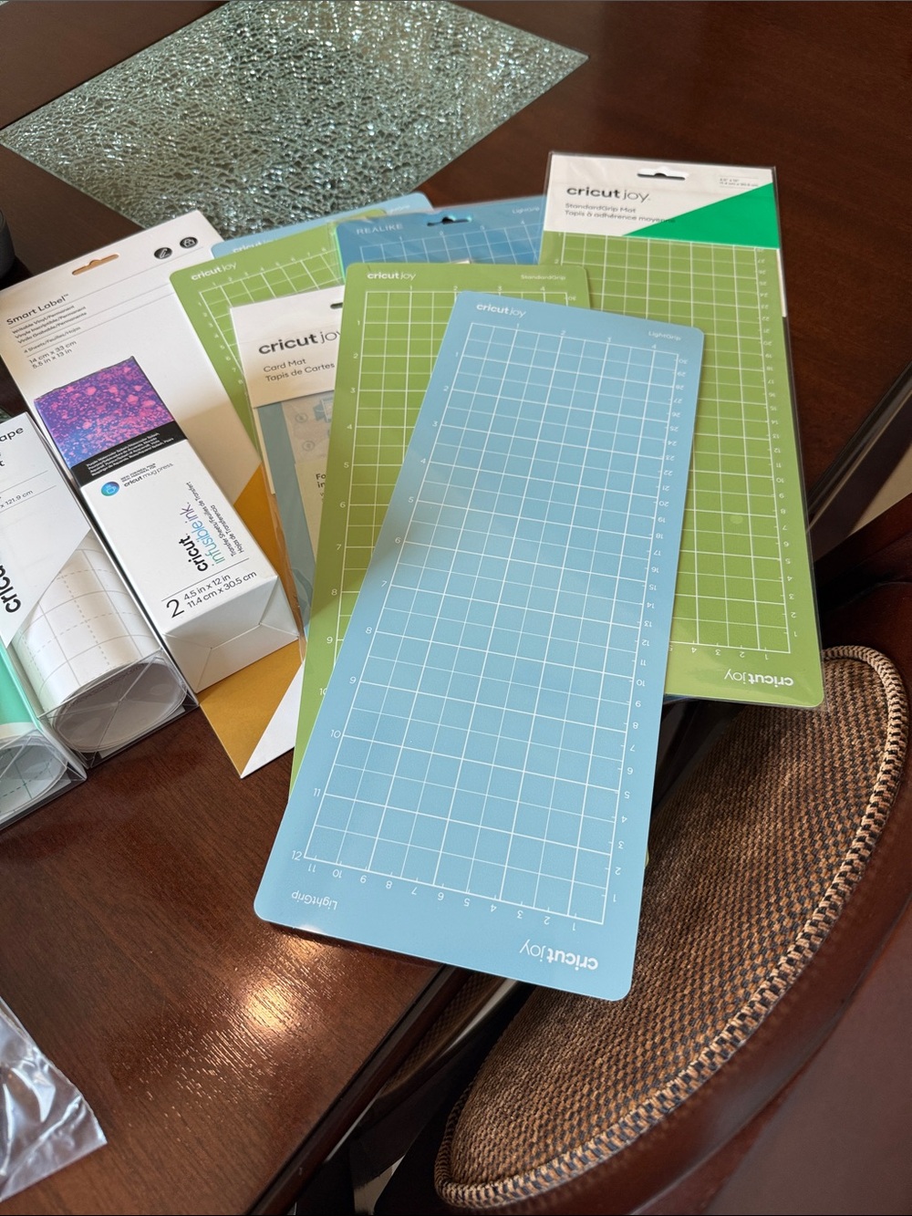 Cricut accessories bundle with gray carrying case and teal machine - Picture 4 of 5